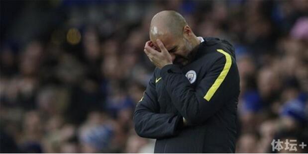 招待男和招待女
