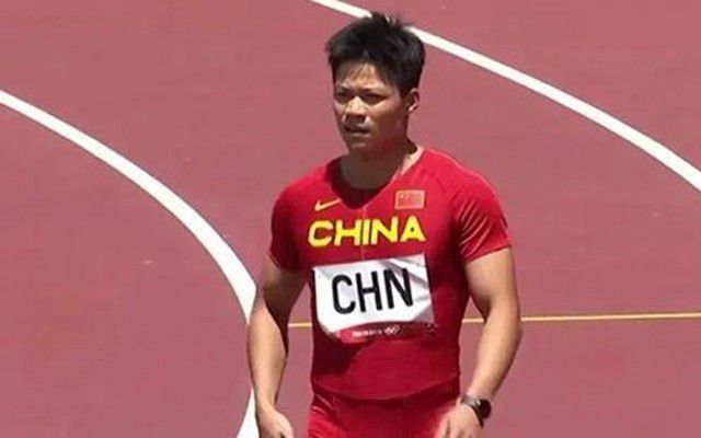 成午夜视频