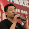 黑色蕾丝透明开叉短裙穿搭