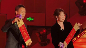 人妖被c到高潮欧美gay